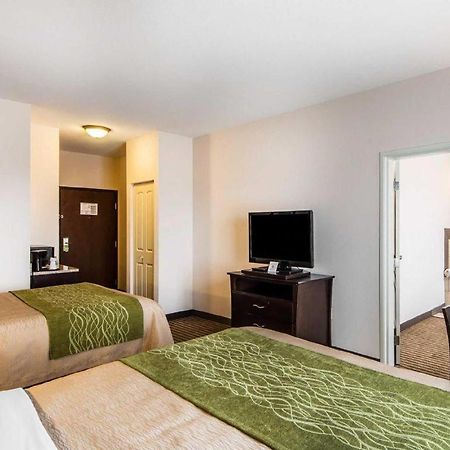 Comfort Inn & Suites Alva Bagian luar foto