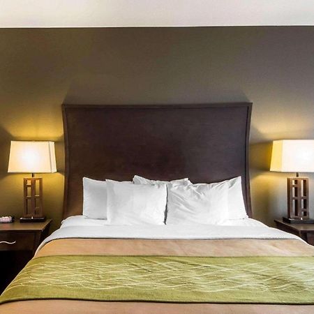 Comfort Inn & Suites Alva Bagian luar foto