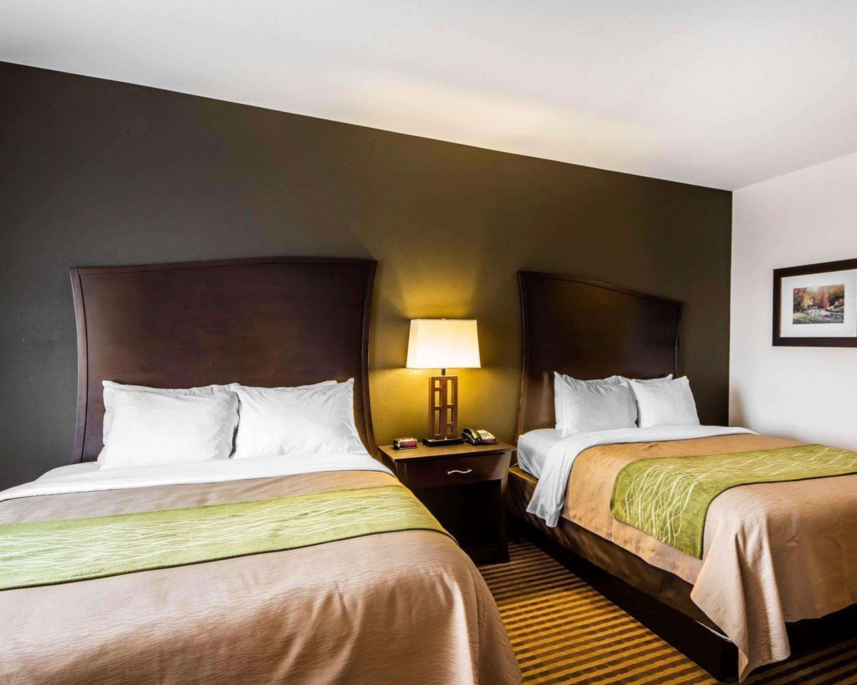 Comfort Inn & Suites Alva Bagian luar foto