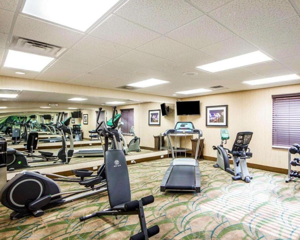 Comfort Inn & Suites Alva Bagian luar foto